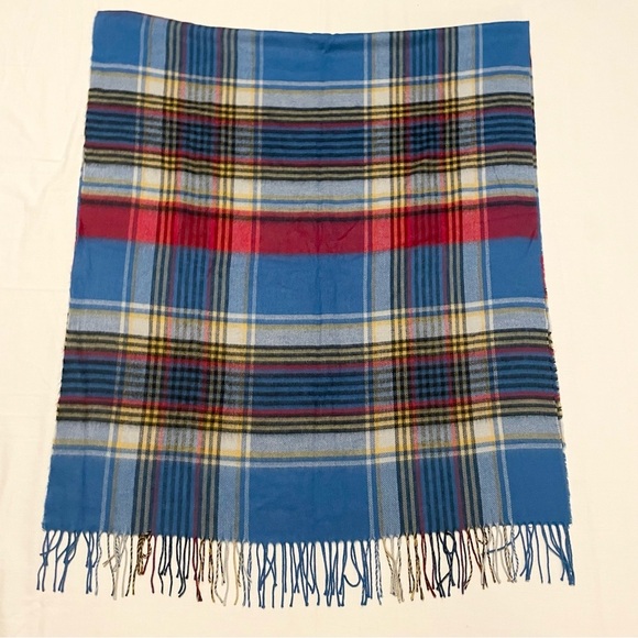 Zara Plaid Women's Scarf 70” x 30” - Picture 6 of 12